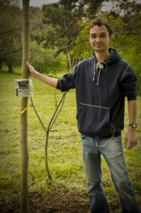 George Dimache (wasd.ro) a plantat un platan în Parcul Tineretului cu ocazia evenimentului GreenASUS (22.04.2010)