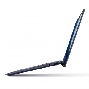 ASUS ExpertBook B9450 - Fast connectivity with Thunderbolt 3 and Wi-Fi 6