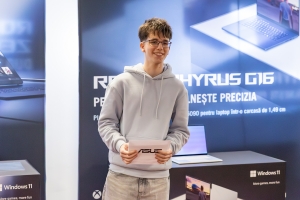 Gala de premiere ROG 20-Year Coding Challenge